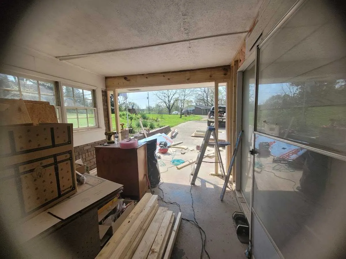 Air movers and dehumidifier for Drying & Dehumidification in Satsuma